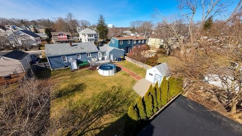115 Moore St, Fall River, MA 02720 photo 3