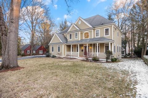 18 Normandy Rd, Lexington, MA 02421 photo 2