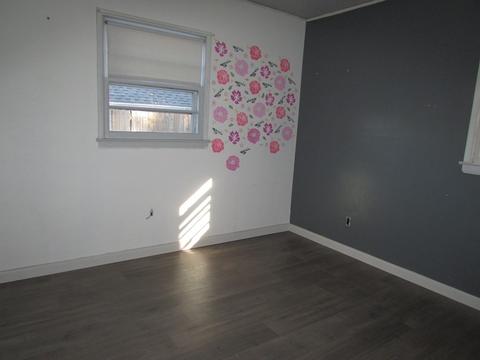 795 Bradley Rd, Springfield, MA 01118 photo 17