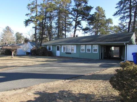 795 Bradley Rd, Springfield, MA 01118 photo 2
