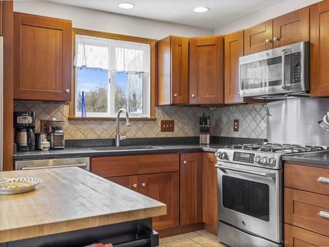 52 Flash Rd, Nahant, MA 01908 photo 5