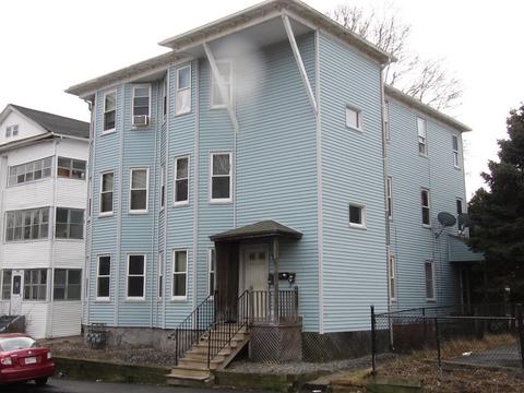 6 Derby St, Worcester, MA 01604 photo 2