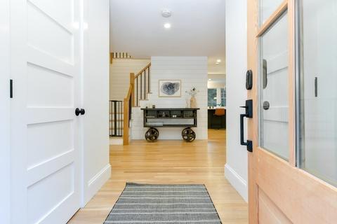 104 Centre St, Dover, MA 02030 photo 3