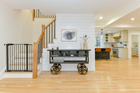 104 Centre St, Dover, MA 02030 photo 4