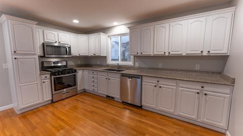 54 Wilcox St, Fall River, MA 02724 photo 5