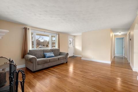 17 Webb Rd, Sharon, MA 02067 photo 3