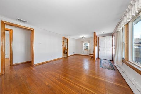1 Rose Ln, Gloucester, MA 01930 photo 11
