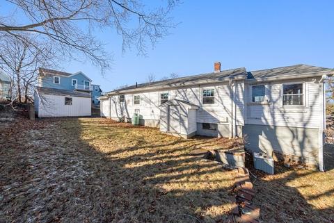 1 Rose Ln, Gloucester, MA 01930 photo 5