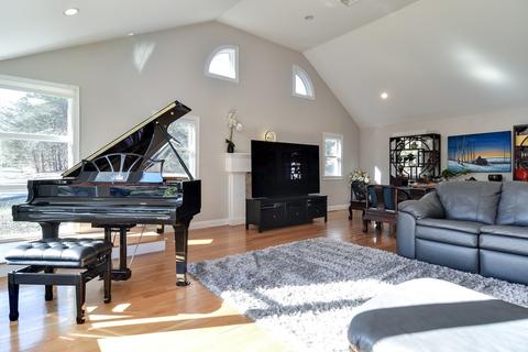 24 Meadowbrook Rd, Dover, MA 02030 photo 3