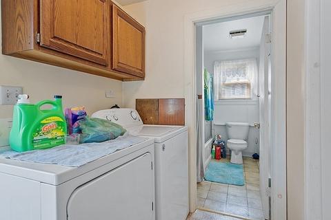 47 Stuart St, Gardner, MA 01440 photo 25