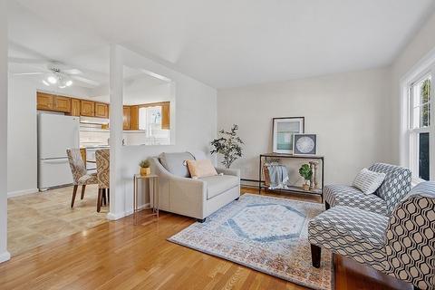 47 Stuart St, Gardner, MA 01440 photo 10