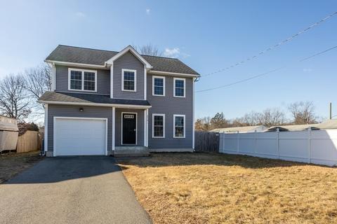252 Cabinet St, Springfield, MA 01129 photo 4