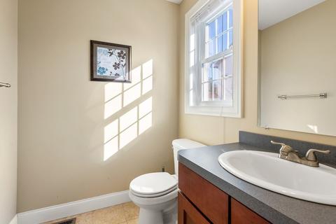 252 Cabinet St, Springfield, MA 01129 photo 20