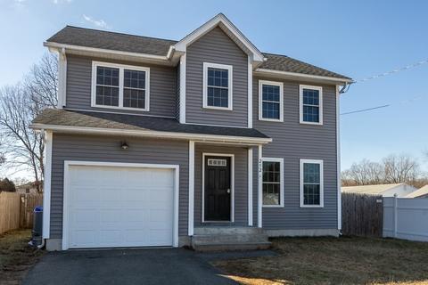 252 Cabinet St, Springfield, MA 01129 photo 2
