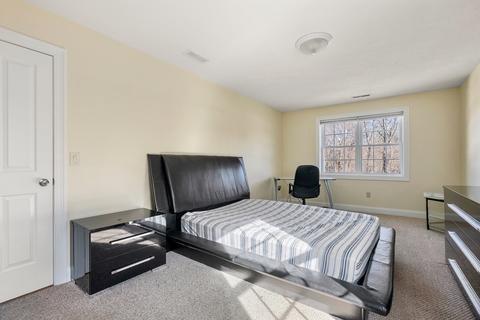 252 Cabinet St, Springfield, MA 01129 photo 22