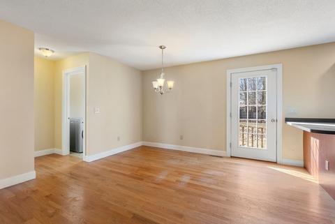 252 Cabinet St, Springfield, MA 01129 photo 18