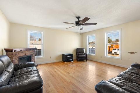252 Cabinet St, Springfield, MA 01129 photo 16