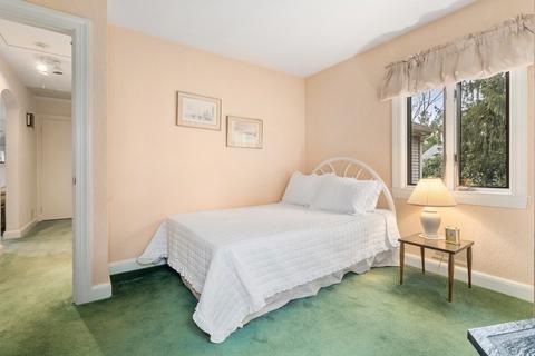 55 Horace St, Needham, MA 02494 photo 21