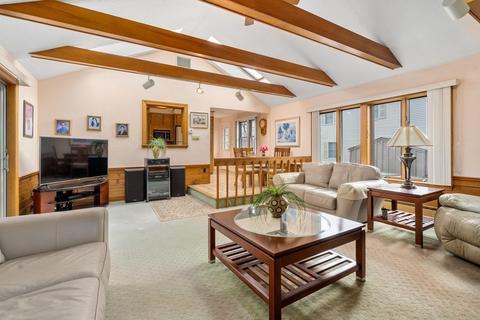 55 Horace St, Needham, MA 02494 photo 15