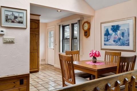 55 Horace St, Needham, MA 02494 photo 5