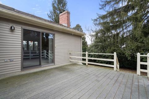 55 Horace St, Needham, MA 02494 photo 3