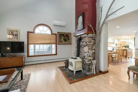 8 Rio Dr, Gloucester, MA 01930 photo 11