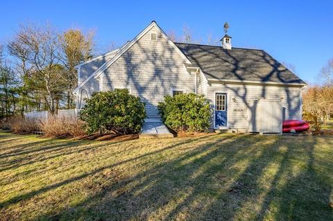 72 Crestview Cir, Centerville, MA 02632 photo 2