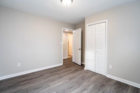 27 Ansara St, Springfield, MA 01104 photo 16