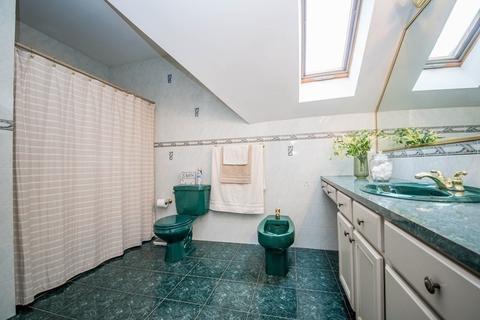 484 Walnut St, Fall River, MA 02720 photo 32