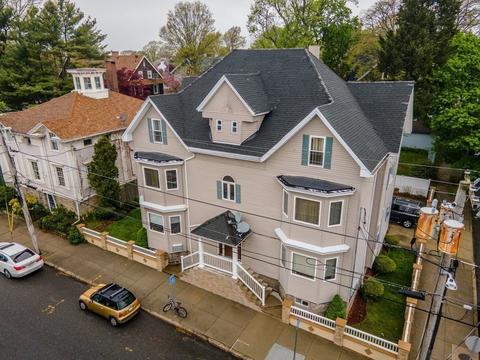 484 Walnut St, Fall River, MA 02720 photo 2