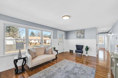 79 Wallace Ave, Chicopee, MA 01020 photo 8