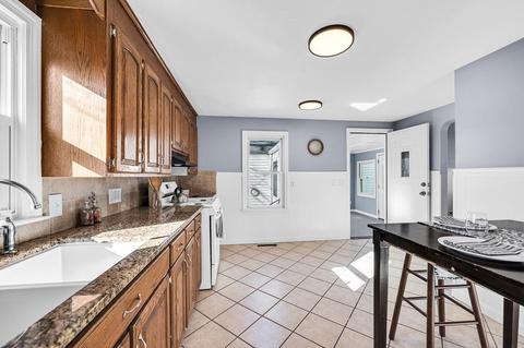 79 Wallace Ave, Chicopee, MA 01020 photo 11