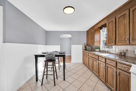 79 Wallace Ave, Chicopee, MA 01020 photo 15