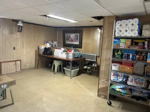 562 Cambridge St, Fall River, MA 02721 photo 23