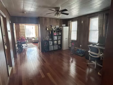 562 Cambridge St, Fall River, MA 02721 photo 9
