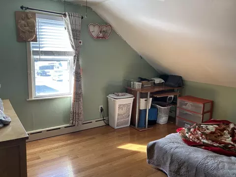 562 Cambridge St, Fall River, MA 02721 photo 15