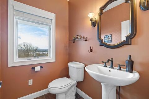 15 Chestnut Hill Dr, Webster, MA 01570 photo 21