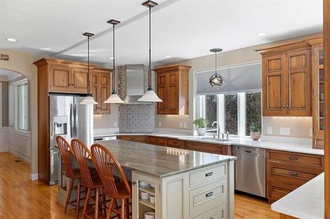 15 Chestnut Hill Dr, Webster, MA 01570 photo 9