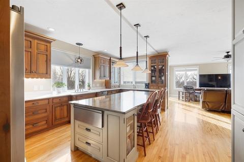 15 Chestnut Hill Dr, Webster, MA 01570 photo 13