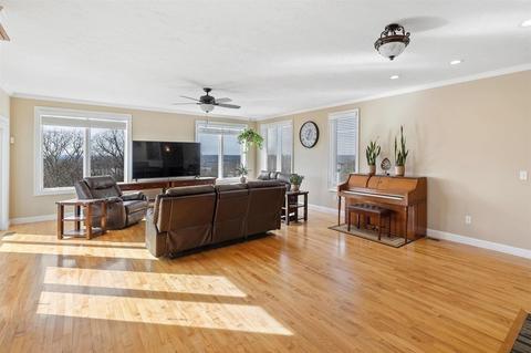 15 Chestnut Hill Dr, Webster, MA 01570 photo 16