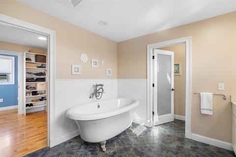 15 Chestnut Hill Dr, Webster, MA 01570 photo 27