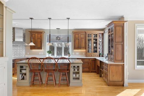 15 Chestnut Hill Dr, Webster, MA 01570 photo 8