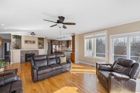 15 Chestnut Hill Dr, Webster, MA 01570 photo 14