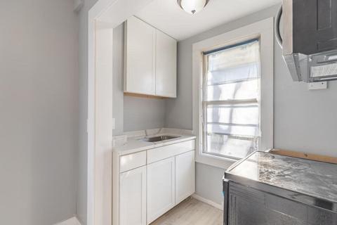 11 Mapleton Pl, Lynn, MA 01904 photo 17
