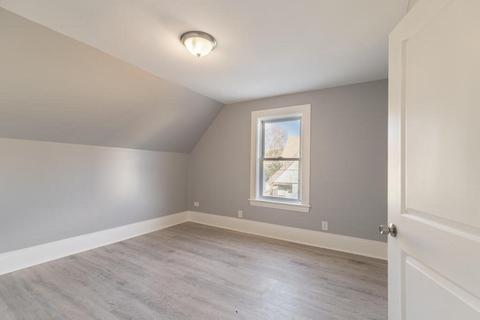11 Mapleton Pl, Lynn, MA 01904 photo 23