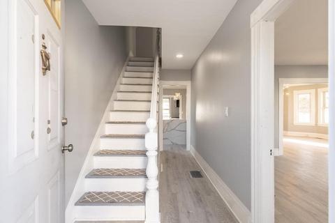 11 Mapleton Pl, Lynn, MA 01904 photo 8