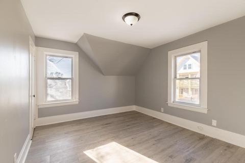 11 Mapleton Pl, Lynn, MA 01904 photo 20