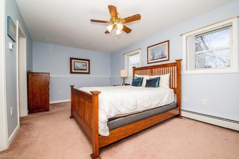 29 Crompton St, Acushnet, MA 02743 photo 18