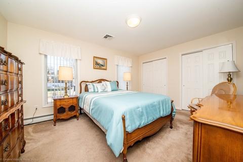 29 Crompton St, Acushnet, MA 02743 photo 13