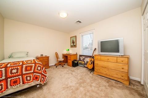 29 Crompton St, Acushnet, MA 02743 photo 15